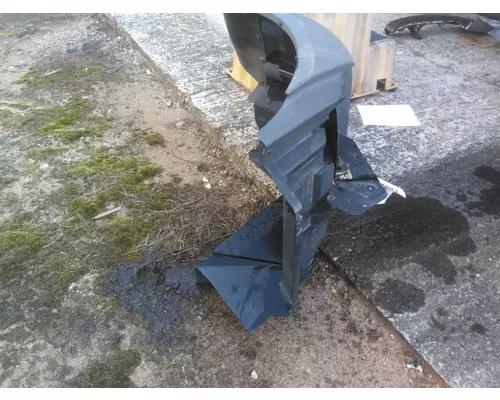 INTERNATIONAL PROSTAR 113 FENDER EXTENSION