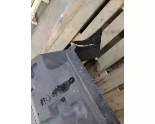 INTERNATIONAL PROSTAR 113 FENDER EXTENSION