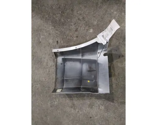 INTERNATIONAL PROSTAR 113 FENDER EXTENSION