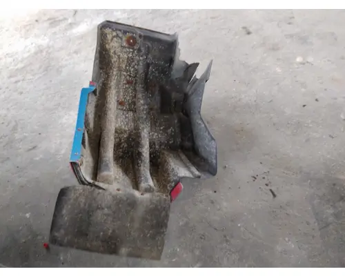 INTERNATIONAL PROSTAR 113 FENDER EXTENSION