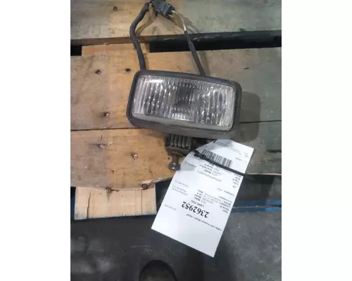 INTERNATIONAL PROSTAR 113 FOG LIGHT
