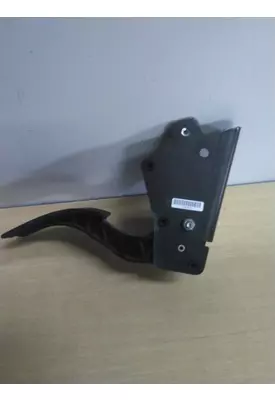 INTERNATIONAL PROSTAR 113 FOOT PEDAL