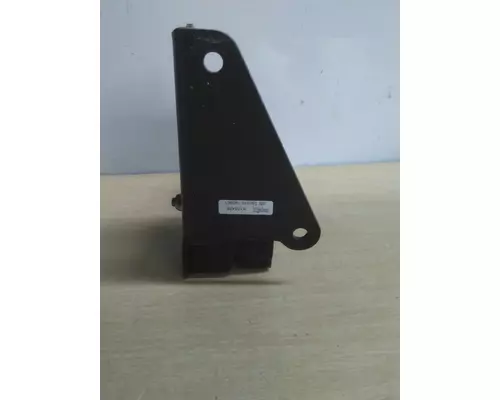 INTERNATIONAL PROSTAR 113 FOOT PEDAL