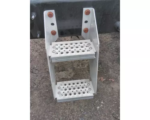 INTERNATIONAL PROSTAR 113 FRAME STEP