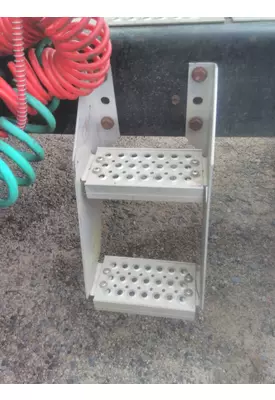 INTERNATIONAL PROSTAR 113 FRAME STEP