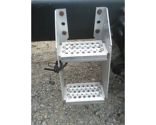 INTERNATIONAL PROSTAR 113 FRAME STEP