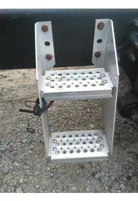 INTERNATIONAL PROSTAR 113 FRAME STEP