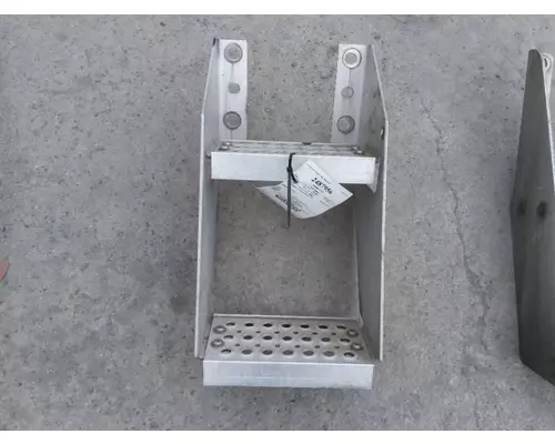 INTERNATIONAL PROSTAR 113 FRAME STEP