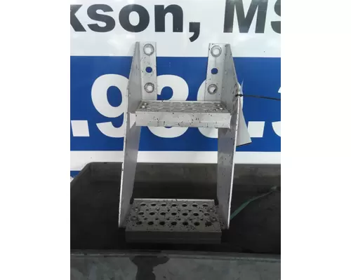 INTERNATIONAL PROSTAR 113 FRAME STEP