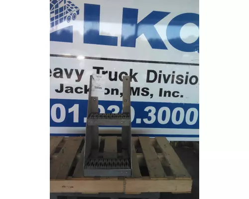 INTERNATIONAL PROSTAR 113 FRAME STEP