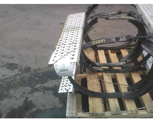 INTERNATIONAL PROSTAR 113 FUEL TANK STRAP