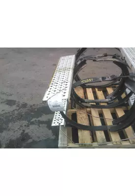 INTERNATIONAL PROSTAR 113 FUEL TANK STRAP