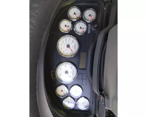 INTERNATIONAL PROSTAR 113 GAUGE CLUSTER