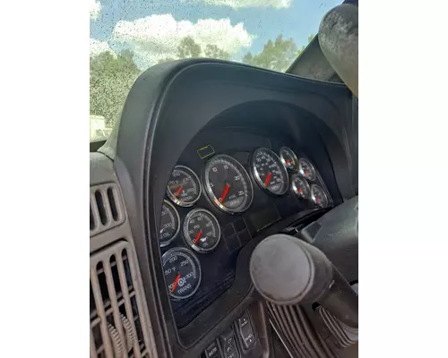 INTERNATIONAL PROSTAR 113 GAUGE CLUSTER