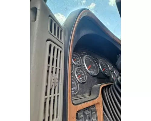 INTERNATIONAL PROSTAR 113 GAUGE CLUSTER