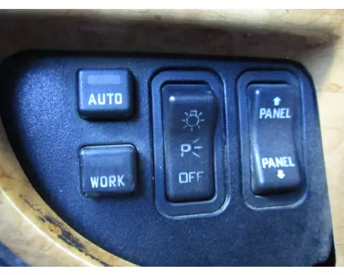 INTERNATIONAL PROSTAR 113 GAUGE CLUSTER