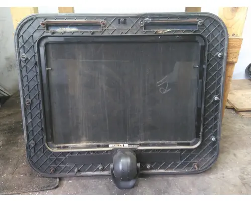 INTERNATIONAL PROSTAR 113 GLASS, SLEEPER