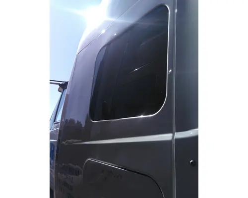 INTERNATIONAL PROSTAR 113 GLASS, SLEEPER