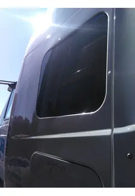 INTERNATIONAL PROSTAR 113 GLASS, SLEEPER