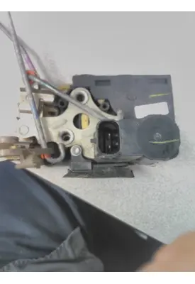 INTERNATIONAL PROSTAR 113 LATCH/LOCK/LEVER