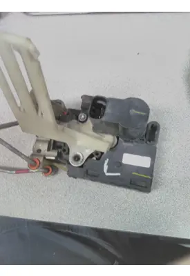 INTERNATIONAL PROSTAR 113 LATCH/LOCK/LEVER