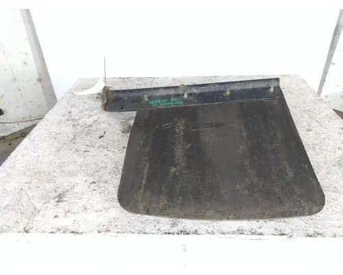 INTERNATIONAL PROSTAR 113 MUD FLAP HANGER