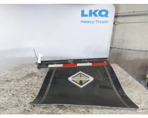 INTERNATIONAL PROSTAR 113 MUD FLAP HANGER