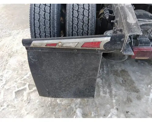 INTERNATIONAL PROSTAR 113 MUD FLAP HANGER