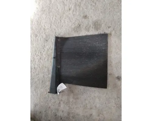 INTERNATIONAL PROSTAR 113 MUD FLAP HANGER