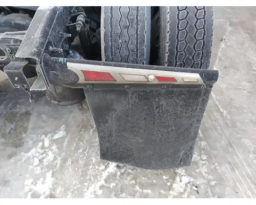 INTERNATIONAL PROSTAR 113 MUD FLAP HANGER