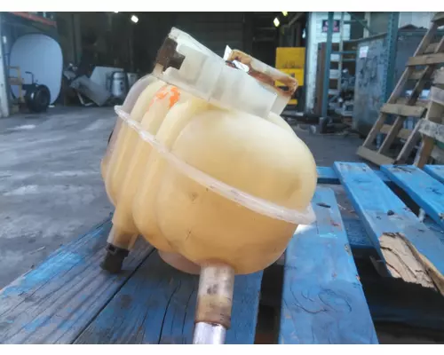 INTERNATIONAL PROSTAR 113 RADIATOR OVERFLOW TANK