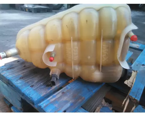 INTERNATIONAL PROSTAR 113 RADIATOR OVERFLOW TANK