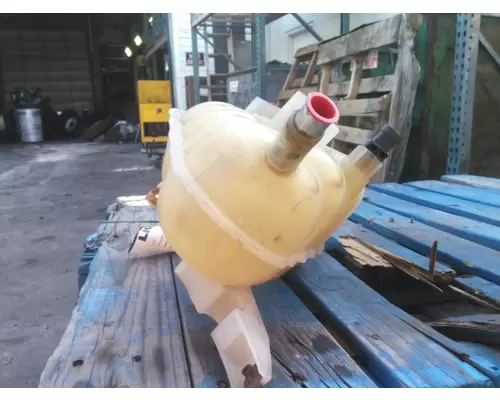 INTERNATIONAL PROSTAR 113 RADIATOR OVERFLOW TANK