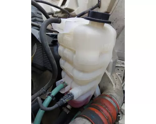 INTERNATIONAL PROSTAR 113 RADIATOR OVERFLOW TANK