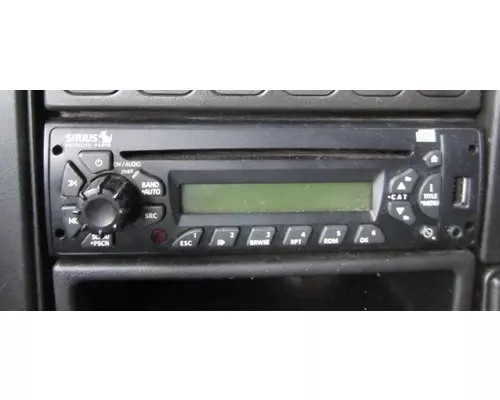 INTERNATIONAL PROSTAR 113 RADIO AMFMCD