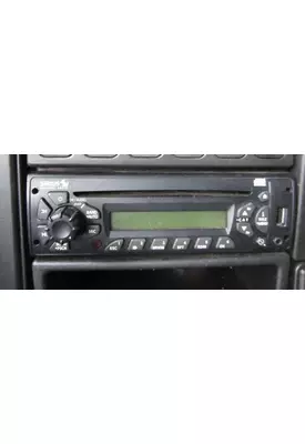 INTERNATIONAL PROSTAR 113 RADIO AM/FM/CD
