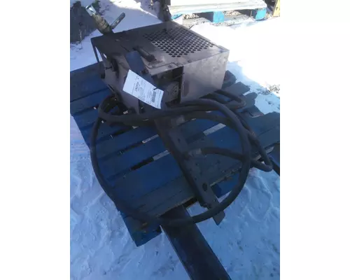 INTERNATIONAL PROSTAR 113 RESERVOIR TANK