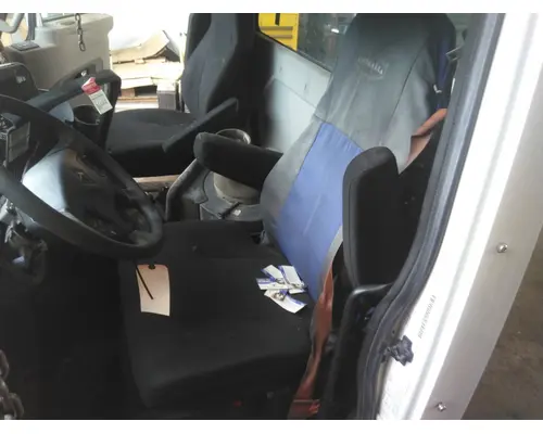 INTERNATIONAL PROSTAR 113 SEAT, FRONT