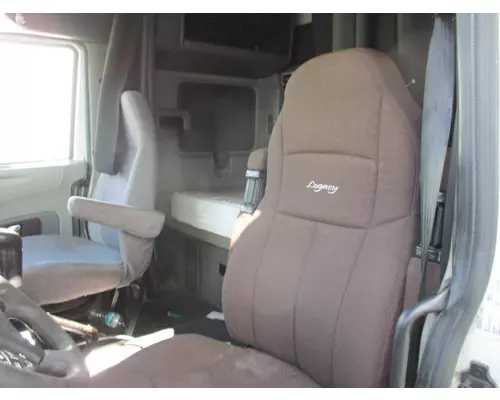 INTERNATIONAL PROSTAR 113 SEAT, FRONT