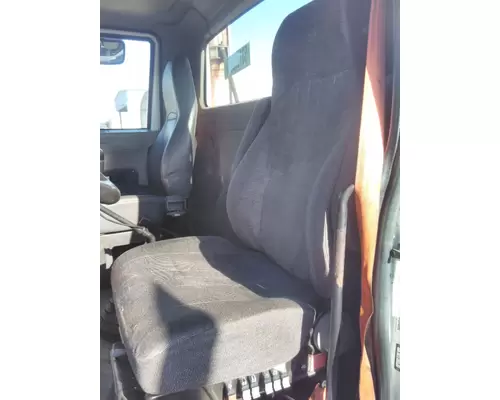 INTERNATIONAL PROSTAR 113 SEAT, FRONT