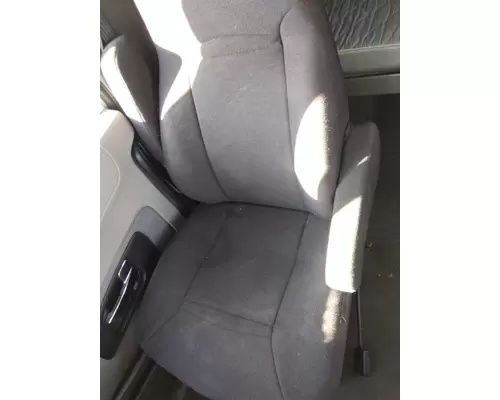 INTERNATIONAL PROSTAR 113 SEAT, FRONT