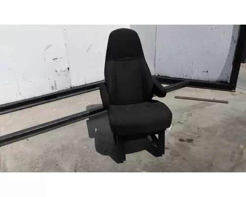 INTERNATIONAL PROSTAR 113 SEAT, FRONT