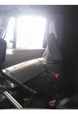 INTERNATIONAL PROSTAR 113 SEAT, FRONT