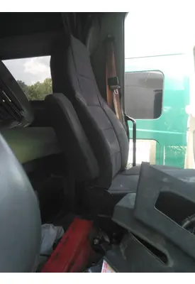 INTERNATIONAL PROSTAR 113 SEAT, FRONT