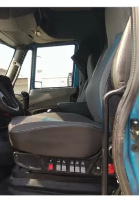 INTERNATIONAL PROSTAR 113 SEAT, FRONT