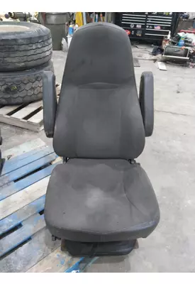 INTERNATIONAL PROSTAR 113 SEAT, FRONT