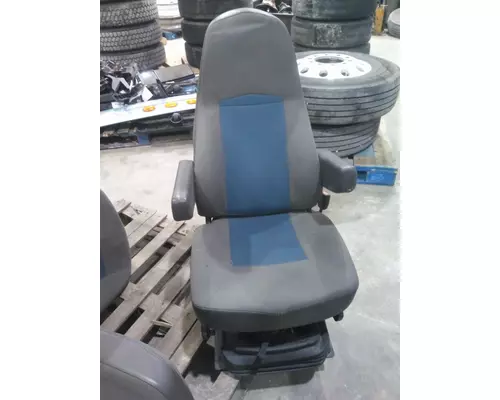 INTERNATIONAL PROSTAR 113 SEAT, FRONT