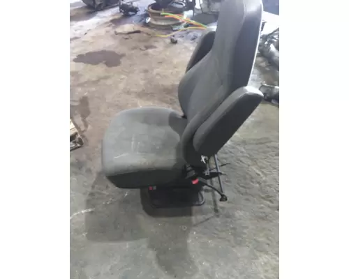 INTERNATIONAL PROSTAR 113 SEAT, FRONT