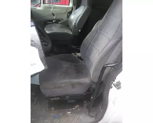 INTERNATIONAL PROSTAR 113 SEAT, FRONT