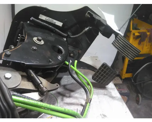 INTERNATIONAL PROSTAR 113 STEERING COLUMN